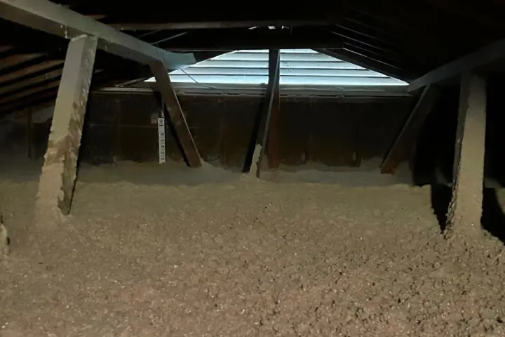 Alabama attic with fully installed blown in TAP insulation